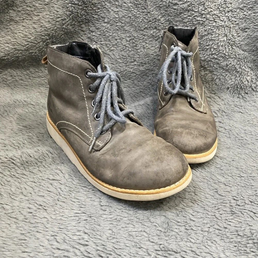 Clarks Boys Grey Zip Up Boots Size 2